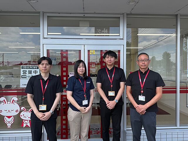 スタッフ