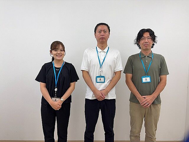 スタッフ