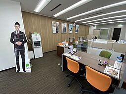 社内