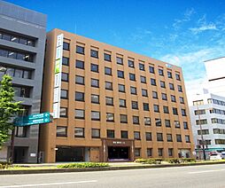 スターツ九州株式会社　ピタットハウス福岡赤坂店