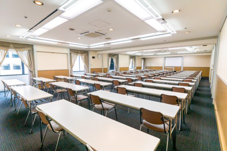 渋谷フォーラムエイト 大会議室 Lifullレンタルスペース 渋谷区の貸し会議室