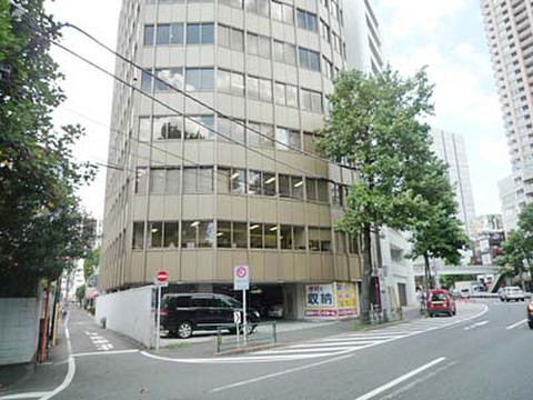 加瀬のトランクルーム港区南青山 7 700円 Home S Lifullトランクルーム