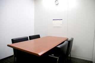 会議室B-4