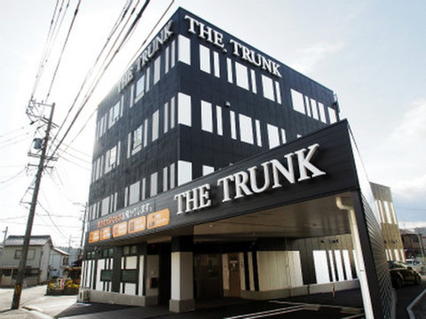 THE TRUNK ザ・トランク 屋内型で空調完備のトランクルーム