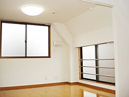 コーポ楓 3階ワンルームのリビング/ダイニング