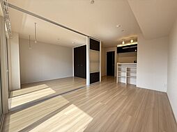 京王相模原線 京王永山駅 徒歩11分の賃貸アパート 2階2LDKのリビング/ダイニング