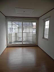 ソレアードヒルズＢ 2階2LDKのリビング/ダイニング