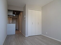 ヴァンヴェール白鳥 2-E 2階1Kのリビング/ダイニング