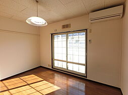 グリーンハイム烏山 203 2階1Kのリビング/ダイニング