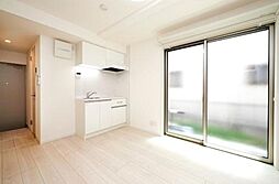 グランツコート目白 1階ワンルームのリビング/ダイニング