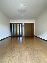 グランフォーレ 302 3階1Kのリビング/ダイニング