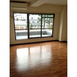 プロス代々木公園 2階1DKのリビング/ダイニング