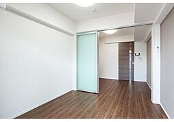 コンフォリア・リヴ北新宿 5階2Kのリビング/ダイニング