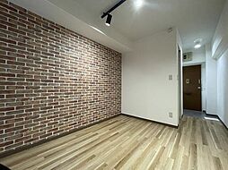 インペリアルお茶の水 1階ワンルームのリビング/ダイニング