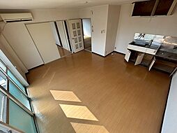 パレス・コヨー 4階3LDKのリビング/ダイニング