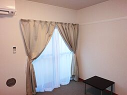 レオパレスパルフェタムール北沢 2階1Kのリビング/ダイニング