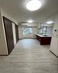 鶴見ワンダーランド 2階1LDKのリビング/ダイニング