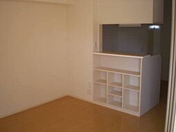 アーク・ド・ルミエール 1階2LDKのリビング/ダイニング