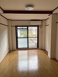 ウインザーハイム 2階1Kのリビング/ダイニング