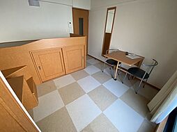 レオパレスシェル都III(42786) 403 4階1Kのリビング/ダイニング