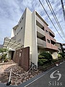 カーサ松崎町 1階 築13年3ヶ月の賃貸物件