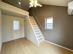 京王線 聖蹟桜ヶ丘駅 徒歩16分の賃貸アパート 2階1Kのリビング/ダイニング