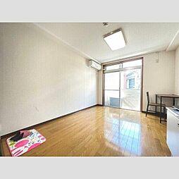 ＳＯＬ ＫＵＮＩＴＡＣＨＩ 2階ワンルームのリビング/ダイニング