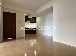 リエール若松町 502 5階2LDKのリビング/ダイニング