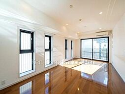 ＴＨＥ　ＴＯＷＥＲ　ＫＯＩＳＨＩＫＡＷＡ 9階3LDKのリビング/ダイニング