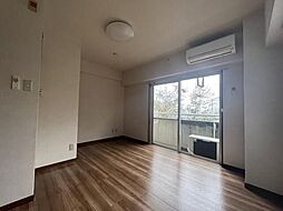 ジュネス南大沢 206 2階ワンルームのリビング/ダイニング