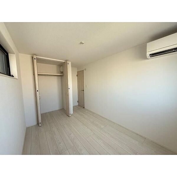 detached 東京都八王子市子安町２丁目35-14

地図を見る