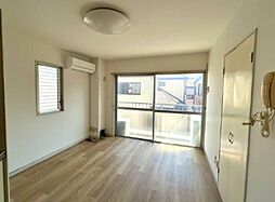 スコレー轟 2階ワンルームのリビング/ダイニング