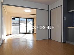 トミクラVI 2階2DKのリビング/ダイニング