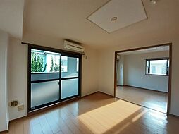 フルール日野 2階3LDKのリビング/ダイニング