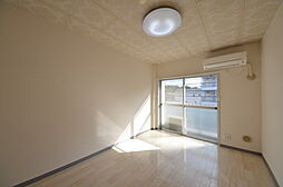 多摩都市モノレール 大塚・帝京大学駅 徒歩6分の賃貸マンション 1階1Kのリビング/ダイニング