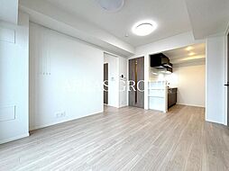 ライブカーサ高円寺 502 5階2LDKのリビング/ダイニング