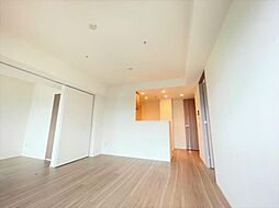 京王線 聖蹟桜ヶ丘駅 徒歩5分の賃貸マンション 24階2LDKのリビング/ダイニング