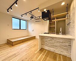 Lotus NAKANOSHINBASHI 1階2LDKのリビング/ダイニング