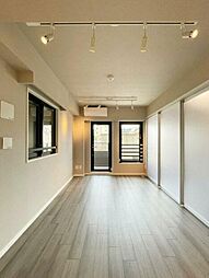 La Perla Ichigaya-Sadoharacho 2階1SLDKのリビング/ダイニング