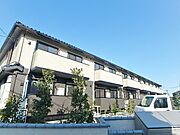 万願寺駅より徒歩9分 築8年7ヶ月 2階建の賃貸物件