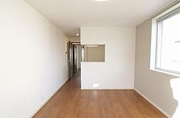 ワールドレジデンス 2階2LDKのリビング/ダイニング