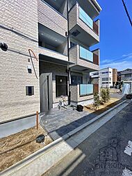 12 / 37