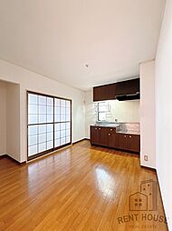 ハイツ井上 2階3DKのリビング/ダイニング