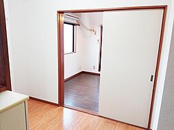 シャトーヤナオカ 3階1Kのリビング/ダイニング