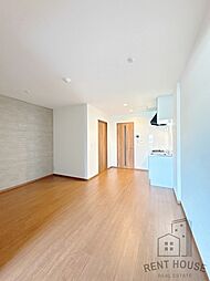 南海線 石津川駅 徒歩3分の賃貸アパート 3階1LDKのリビング/ダイニング