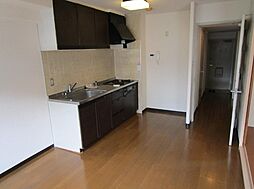 エヌエフ東戸塚 1階2DKのリビング/ダイニング