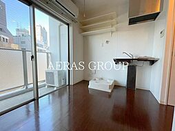 デコズキャッスル赤坂 6階ワンルームのリビング/ダイニング