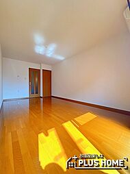 JR阪和線 紀伊中ノ島駅 徒歩10分の賃貸アパート 2階1Kのリビング/ダイニング