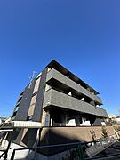 和泉中央駅より徒歩11分 1階 築1年11ヶ月の賃貸物件