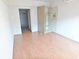 カレッジスクエア多摩 .201 2階1Kのリビング/ダイニング